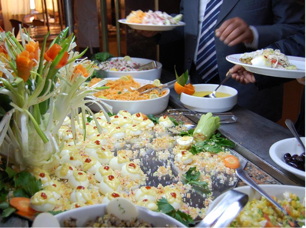 Diplomat Hotel ตูนิส ภายนอก รูปภาพ