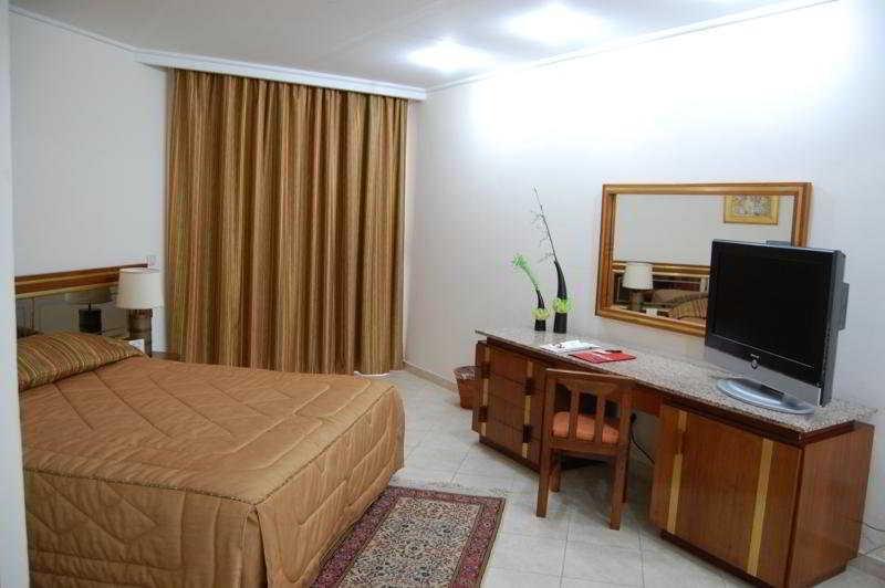 Diplomat Hotel ตูนิส ภายนอก รูปภาพ